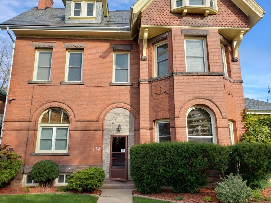 Houses and Apartments for Rent in Brantford, Ontario